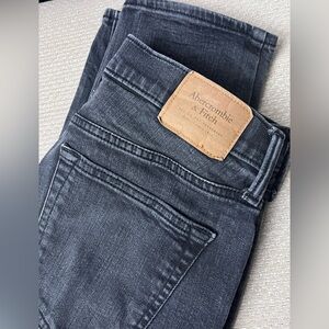 Abercrombie & Fitch 29 x 30 straight leg black jean